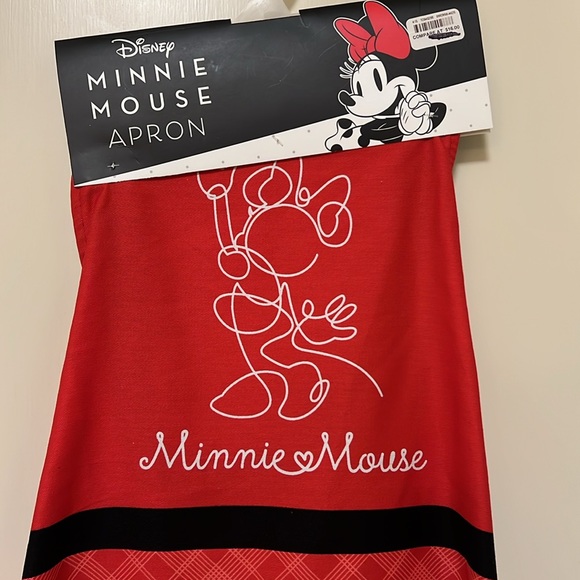 Disney Minnie Mouse Apron - Red - Picture 2 of 5